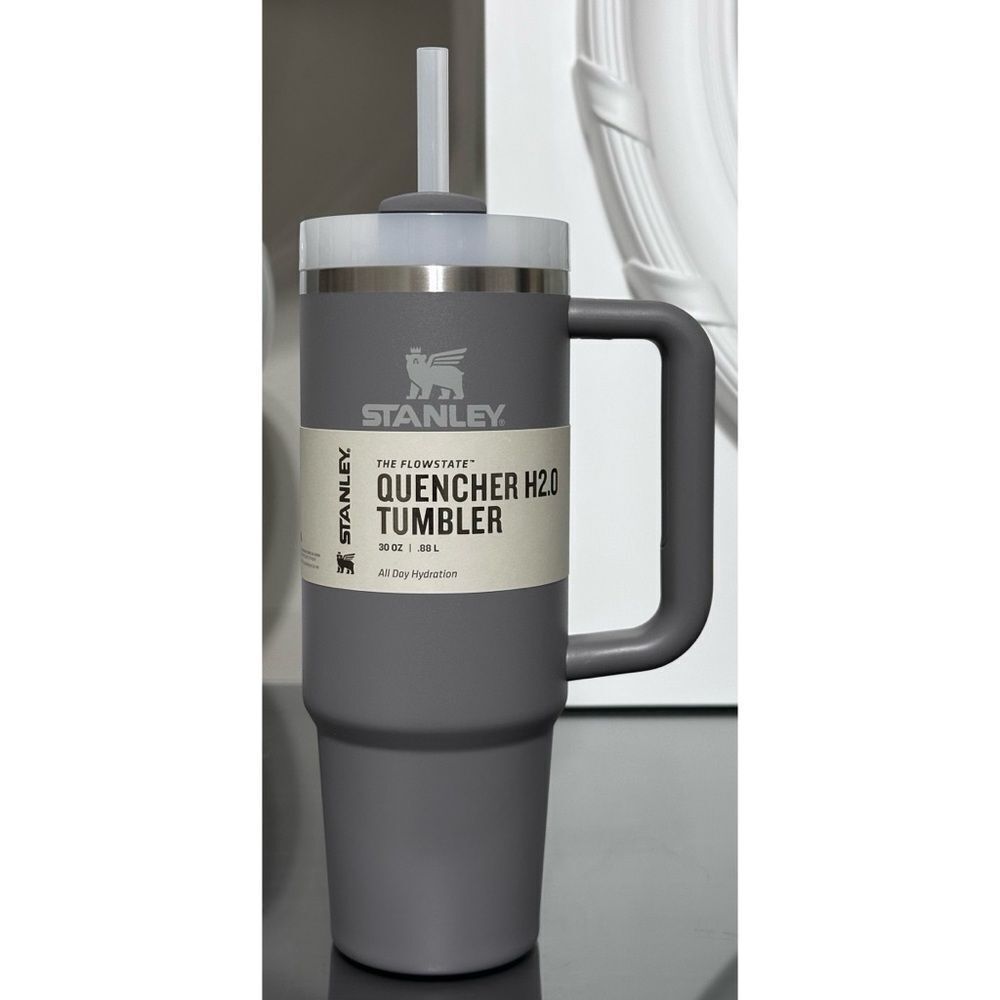 Stanley Quencher H2.0 FlowState Tumbler 30oz, STONE DARK GRAY - Picture 1 of 4